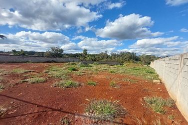 Terreno &agrave; venda - 10m&sup2; - Centro