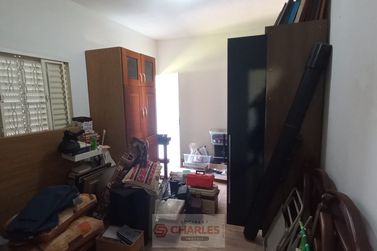 S&iacute;tio &agrave; venda - 300m&sup2; - Centro