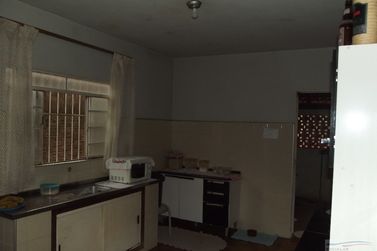 Casa &agrave; venda - 145m&sup2; - Centro