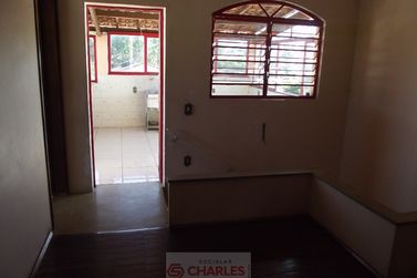 Casa &agrave; venda - 348m&sup2; - Centro