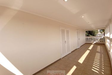 Casa para alugar - 600m&sup2; - Centro