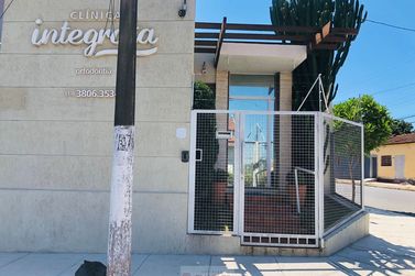 Sal&atilde;o Comercial para alugar - 10m&sup2; - Centro