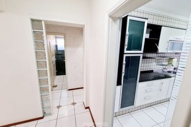 Apartamento &agrave; venda - 142m&sup2; - Centro