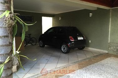 Casa &agrave; venda - 10m&sup2; - Centro
