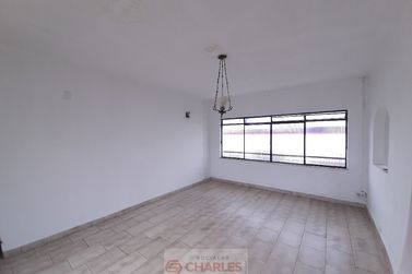 Casa para alugar - 186m&sup2; - Centro