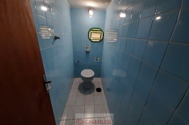 Sal&atilde;o Comercial para alugar - 400m&sup2; - Centro