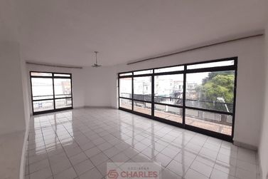 Casa para alugar - 186m&sup2; - Centro