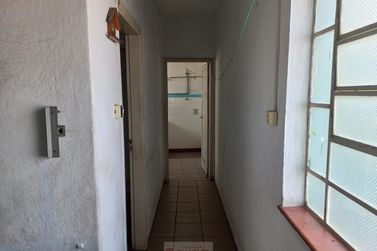 Casa para alugar - 10m&sup2; - Centro
