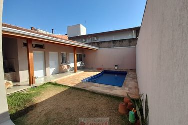 Casa &agrave; venda - 188m&sup2; - Centro