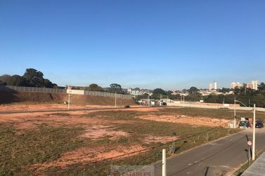 Terreno &agrave; venda - 10m&sup2; - Centro