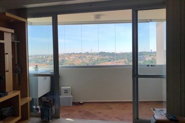 Apartamento &agrave; venda - 160m&sup2; - Centro