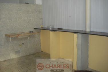 Sal&atilde;o Comercial &agrave; venda - 150m&sup2; - Centro