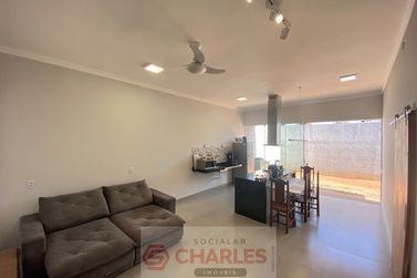 Casa &agrave; venda - 98m&sup2; - Centro