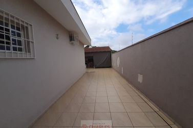 Casa &agrave; venda - 160m&sup2; - Centro