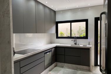 Casa &agrave; venda - 224m&sup2; - Centro