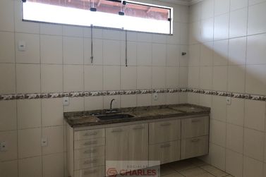 Casa &agrave; venda - 150m&sup2; - Centro