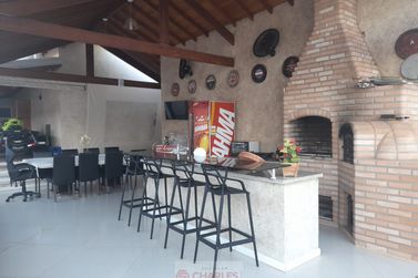 Casa &agrave; venda - 176m&sup2; - Centro