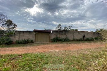 S&iacute;tio &agrave; venda - 10m&sup2; - Centro