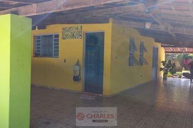 S&iacute;tio &agrave; venda - 150m&sup2; - Centro