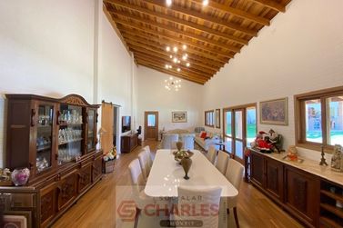 S&iacute;tio &agrave; venda - 400m&sup2; - Centro