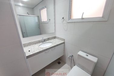 Apartamento para alugar - 114m&sup2; - Centro