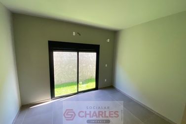 Casa &agrave; venda - 300m&sup2; - Centro