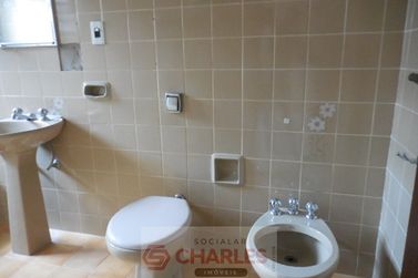 Casa &agrave; venda - 243m&sup2; - Centro