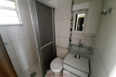 Apartamento para alugar - 48m&sup2; - Centro