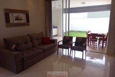 Casa &agrave; venda - 166m&sup2; - Centro