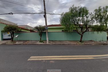 Casa &agrave; venda - 152m&sup2; - Centro