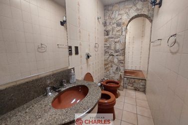S&iacute;tio para alugar - 634m&sup2; - Centro