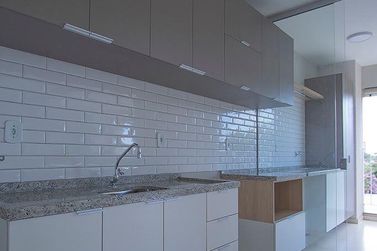 Apartamento &agrave; venda - 95m&sup2; - Centro