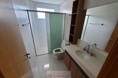Apartamento &agrave; venda - 282m&sup2; - Centro