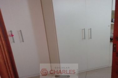 Casa &agrave; venda - 250m&sup2; - Centro