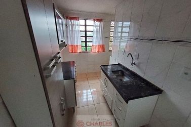 Apartamento para alugar - 48m&sup2; - Centro