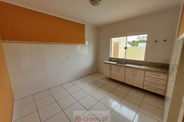 Casa &agrave; venda - 190m&sup2; - Centro