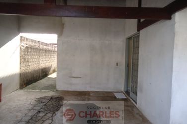 Casa &agrave; venda - 70m&sup2; - Centro