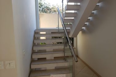 Casa &agrave; venda - 234m&sup2; - Centro