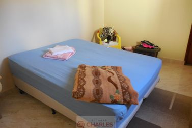 Casa &agrave; venda - 250m&sup2; - Centro
