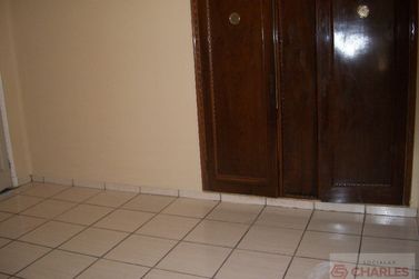 Casa para alugar - 357m&sup2; - Centro
