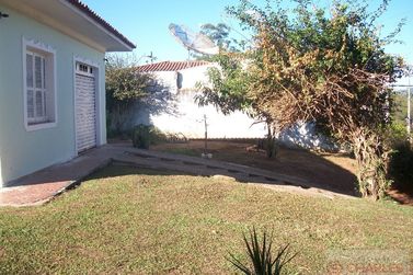 Casa para alugar - 357m&sup2; - Centro