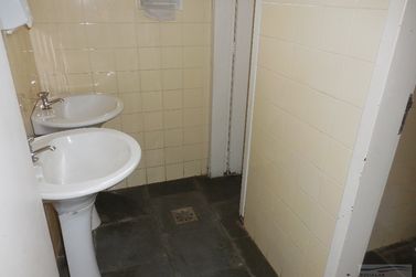 Sala Comercial &agrave; venda - 251m&sup2; - Centro