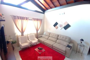 Casa &agrave; venda - 166m&sup2; - Centro
