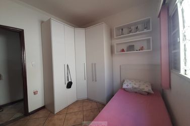 Casa &agrave; venda - 155m&sup2; - Centro