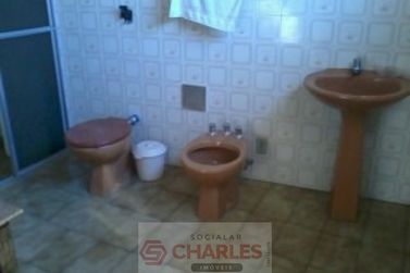 Casa &agrave; venda - 345m&sup2; - Centro