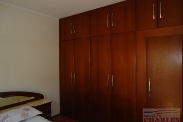Casa &agrave; venda - 200m&sup2; - Centro