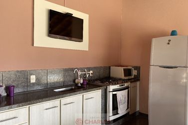 S&iacute;tio &agrave; venda - 400m&sup2; - Centro
