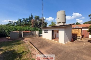 S&iacute;tio para alugar - 634m&sup2; - Centro
