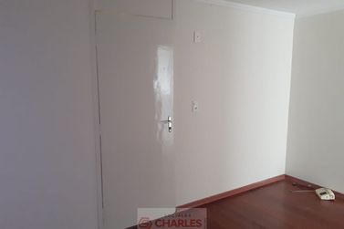 Apartamento &agrave; venda - 10m&sup2; - Centro