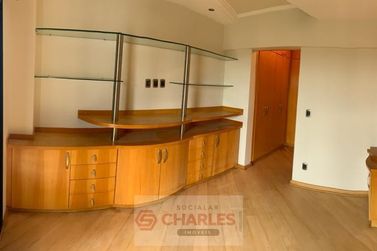 Apartamento &agrave; venda - 165m&sup2; - Centro